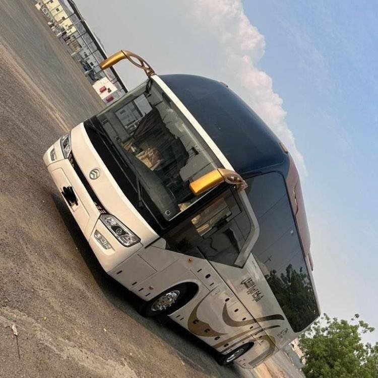 Luxury Umrah bus service in Jeddah, Riyadh, and Madinah
